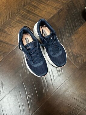 Skechers Women's Navy and White Athletic Walking Sneakers